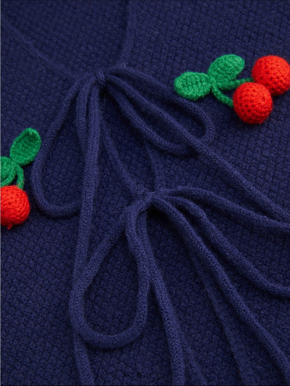 Cherry Embroidered Knit Vest - Picture 4 of 5